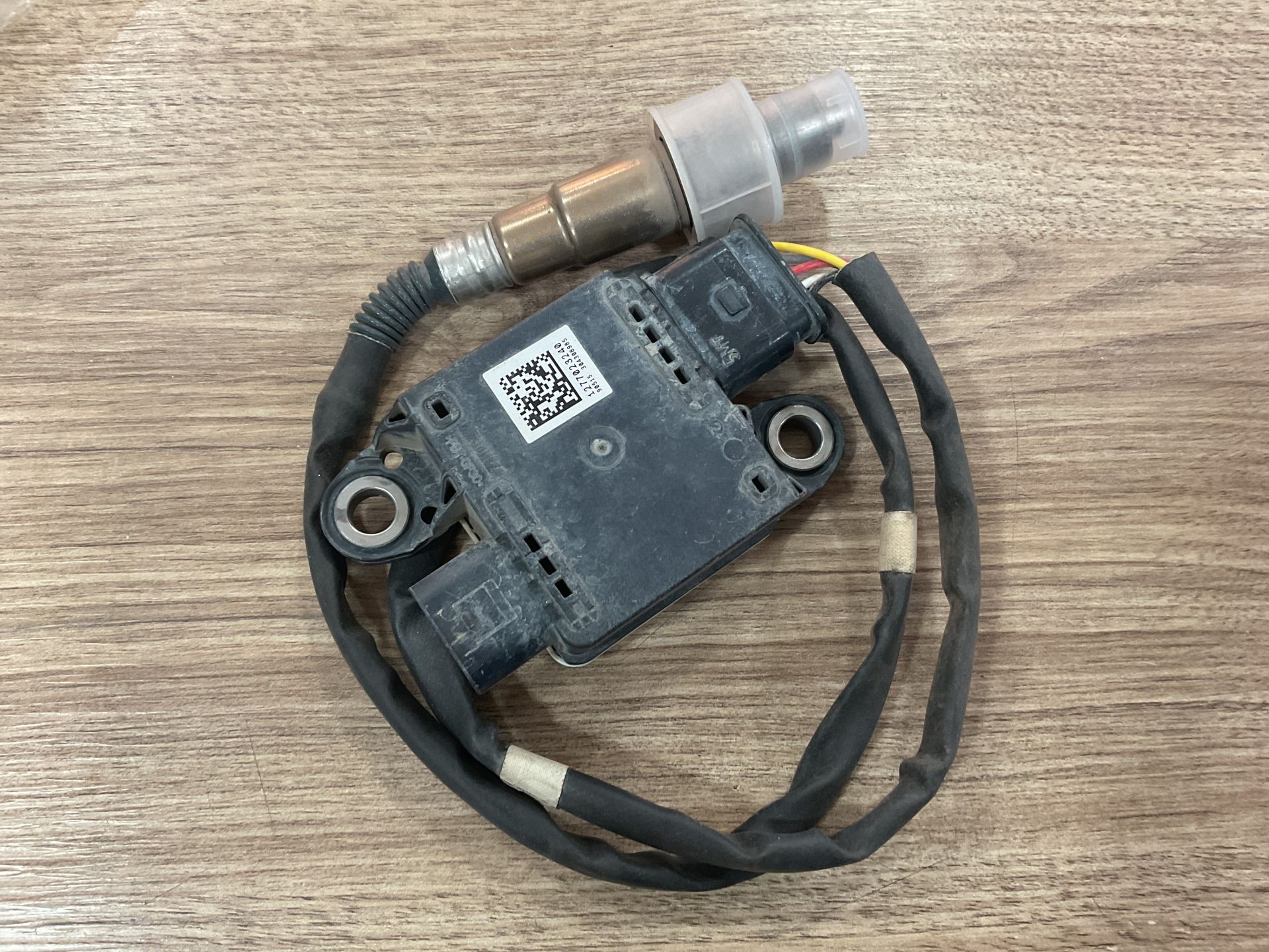 05L906261B VOLKSWAGEN AUDİ EGZOZ PARTEKÜL SENSÖR ÇIKMA ORJ