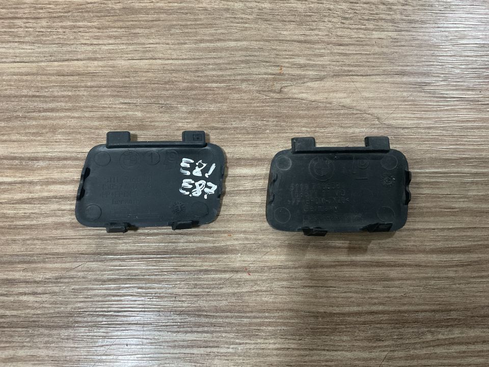 51117166581 7166581 BMW E81 E87 1 SERİSİ ÖN ÇEKİ DEMİR KAPAĞI ÇIKMA ORJİNAL