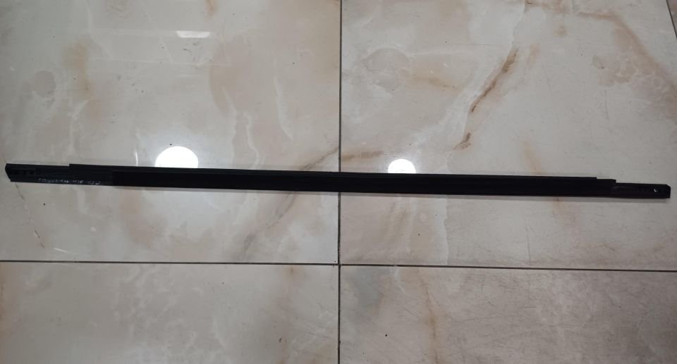554000402AA CHERY TİGGO 8 SOL ARKA KAPI CAM ÇITASI