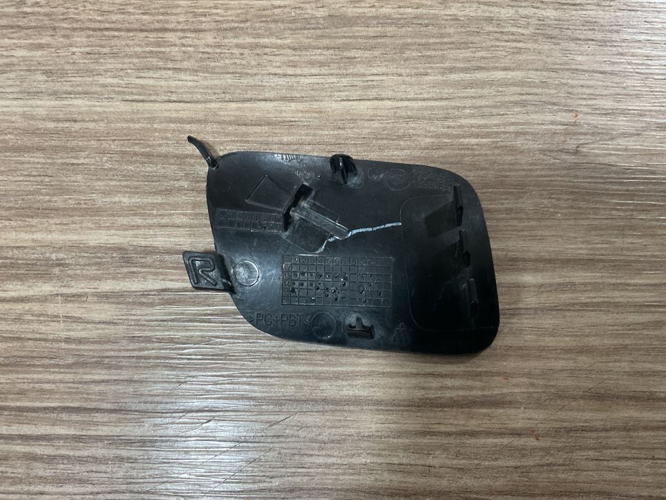 51127294398 7294398 BMW F15 X5 SAĞ ARKA TAMPON ÇEKİ DEMİR KAPAĞI ÇIKMA ORJİNAL
