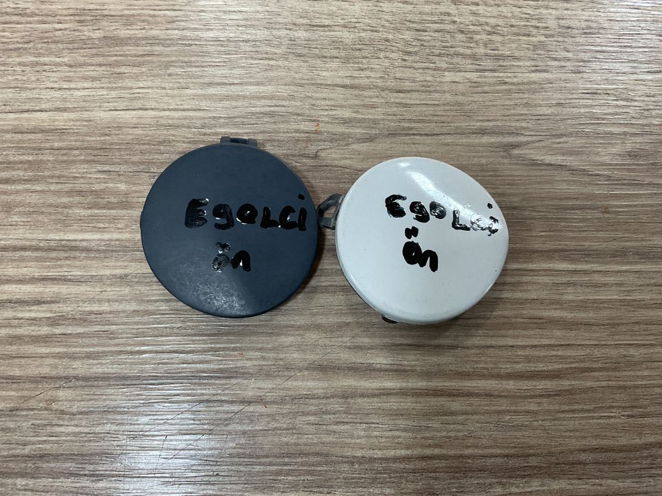 51117143746 7143746 BMW E90 LCİ 3 SERİSİ ÖN TAMPON ÇEKİ DEMİR KAPAĞI ÇIKMA ORJİNAL