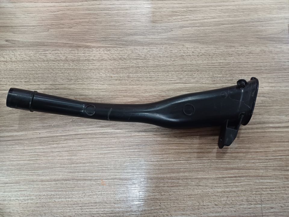 A2548690100 MERCEDES W254 CAM SİLECEK DEPOSU DOLUM BORUSU ÇIKMA ORJİNAL