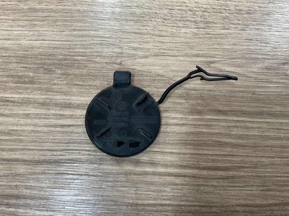 3G5807441 332329676 VW PASSAT B8 2015 -2019 SEDAN ARKA TAMPON ÇEKİ DEMİR KAPAĞI ÇIKMA ORJİNAL