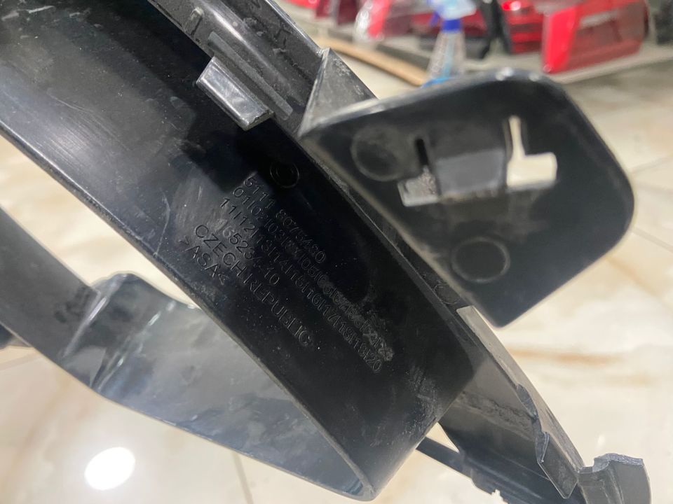 51118075480 8075480 BMW F44 M ÖN TAMPON ORTA IZGARA ÇIKMA ORJİNAL