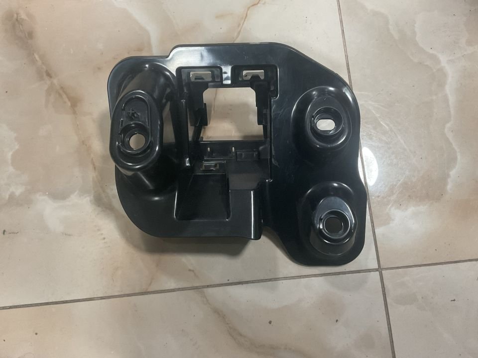 A1188212300 MERCEDES W118 ARKA SAĞ RADAR SENSÖRÜ TUTUCU ÇIKMA ORJİNAL