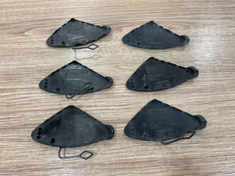 51117301914 7301914 BMW F30 F31 3 SERİSİ ÖN ÇEKİ DEMİR KAPAĞI ÇIKMA ORJİNAL