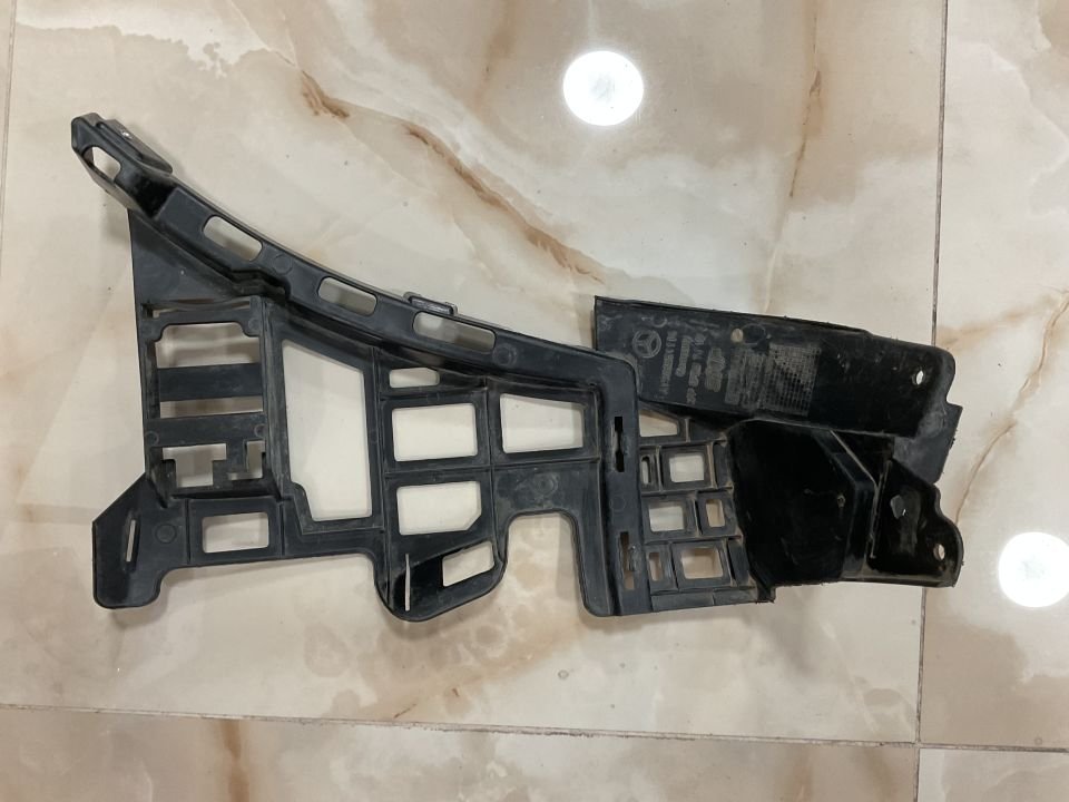 A1568851114 MERCEDES W156 156 GLA SOL ARKA TAMPON BRAKETİ ÇIKMA ORJİNAL