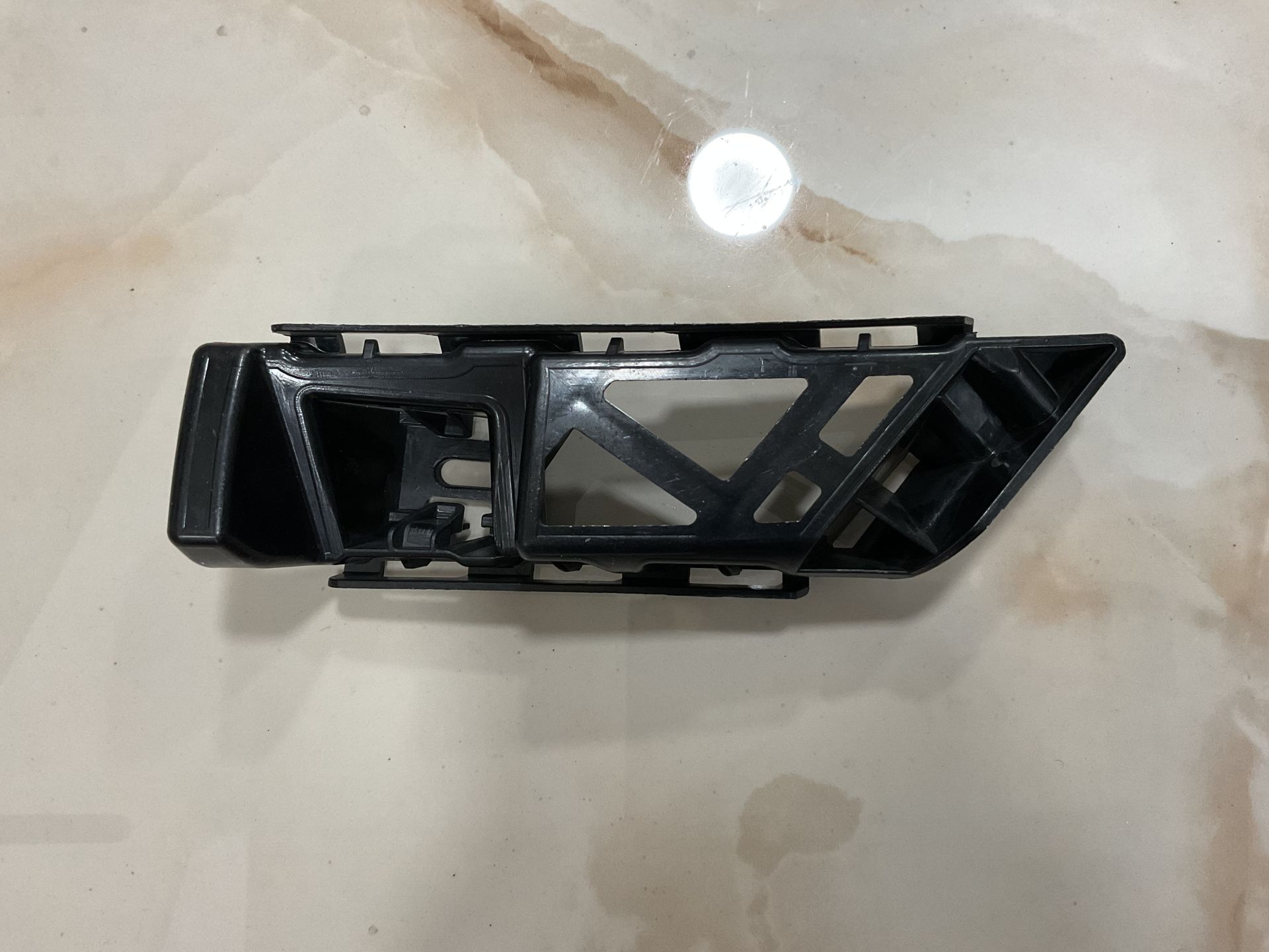 A2228851521 MERCEDES W222 222 S SAĞ TAMPON AYAĞI SIFIR ORJİNAL