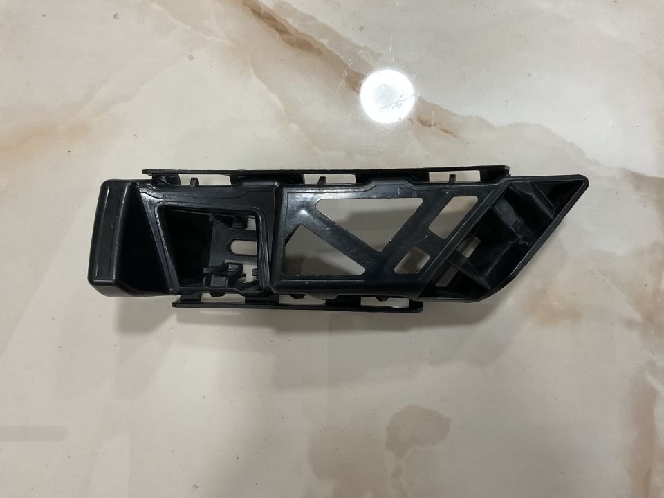 A2228851521 MERCEDES W222 222 S SAĞ TAMPON AYAĞI SIFIR ORJİNAL