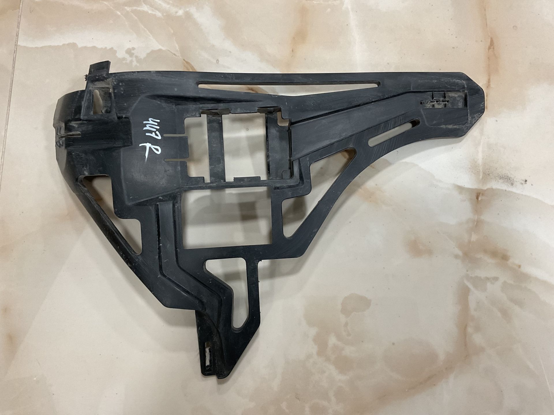 A4478851414 MERCEDES W447 VİTO SAĞ ARKA TAMPON İÇ RADAR AYAĞI ÇIKMA ORJİNAL
