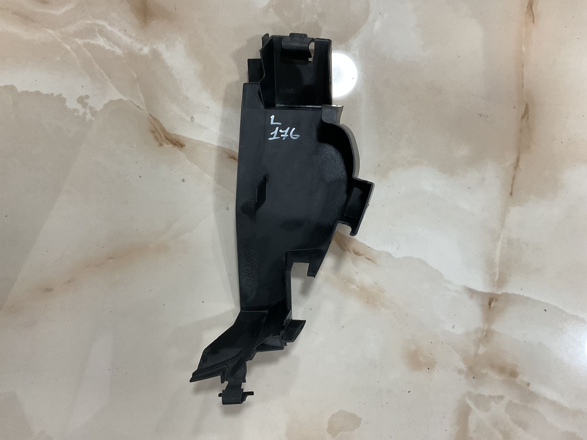 A1768880138 MERCEDES W176 176 A-CLASS SOL HAVA SEVK BAKALİTİ ÇIKMA ORJİNAL