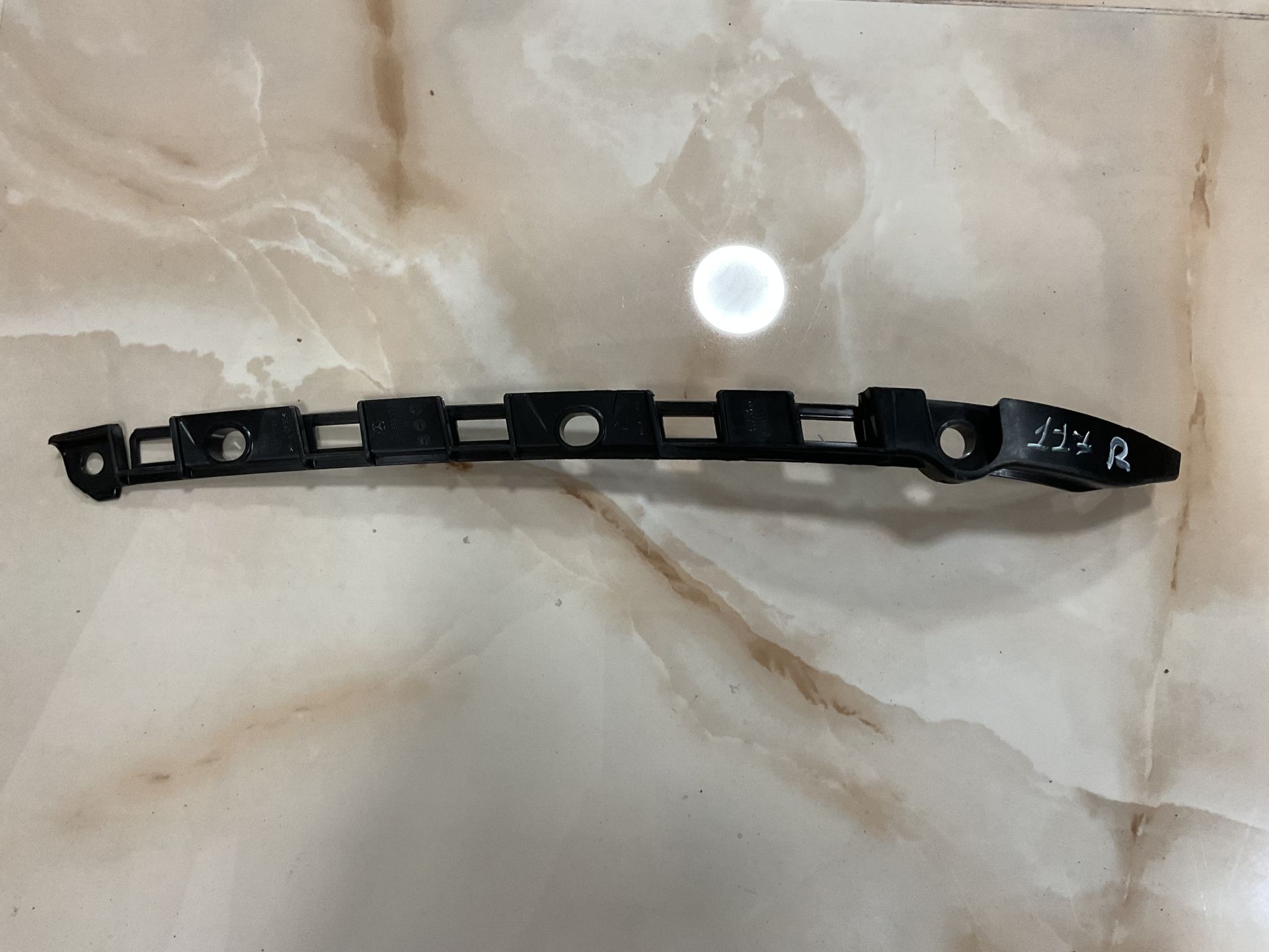 A1178850321 MERCEDES W117 117 CLA SOL ARKA TAMPON KÖŞE AYAĞI ÇIKMA ORJİNAL