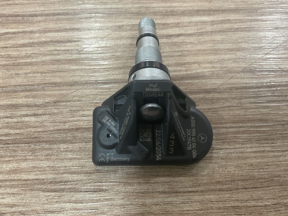 A0009054104 MERCEDES W118 W167 W177 LASTİK BASINÇ SENSÖRÜ ÇIKMA ORJİNAL