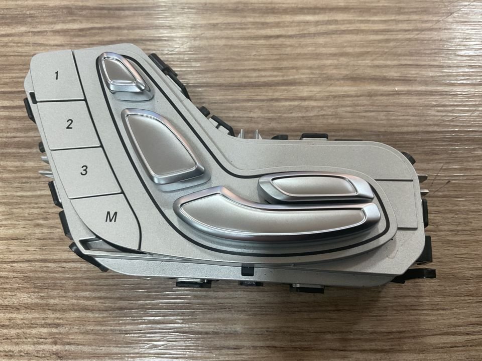 A2059056651 MERCEDES W205 SOL ÖN KOLTUK AYAR DÜĞMESİ SIFIR ORJİNAL