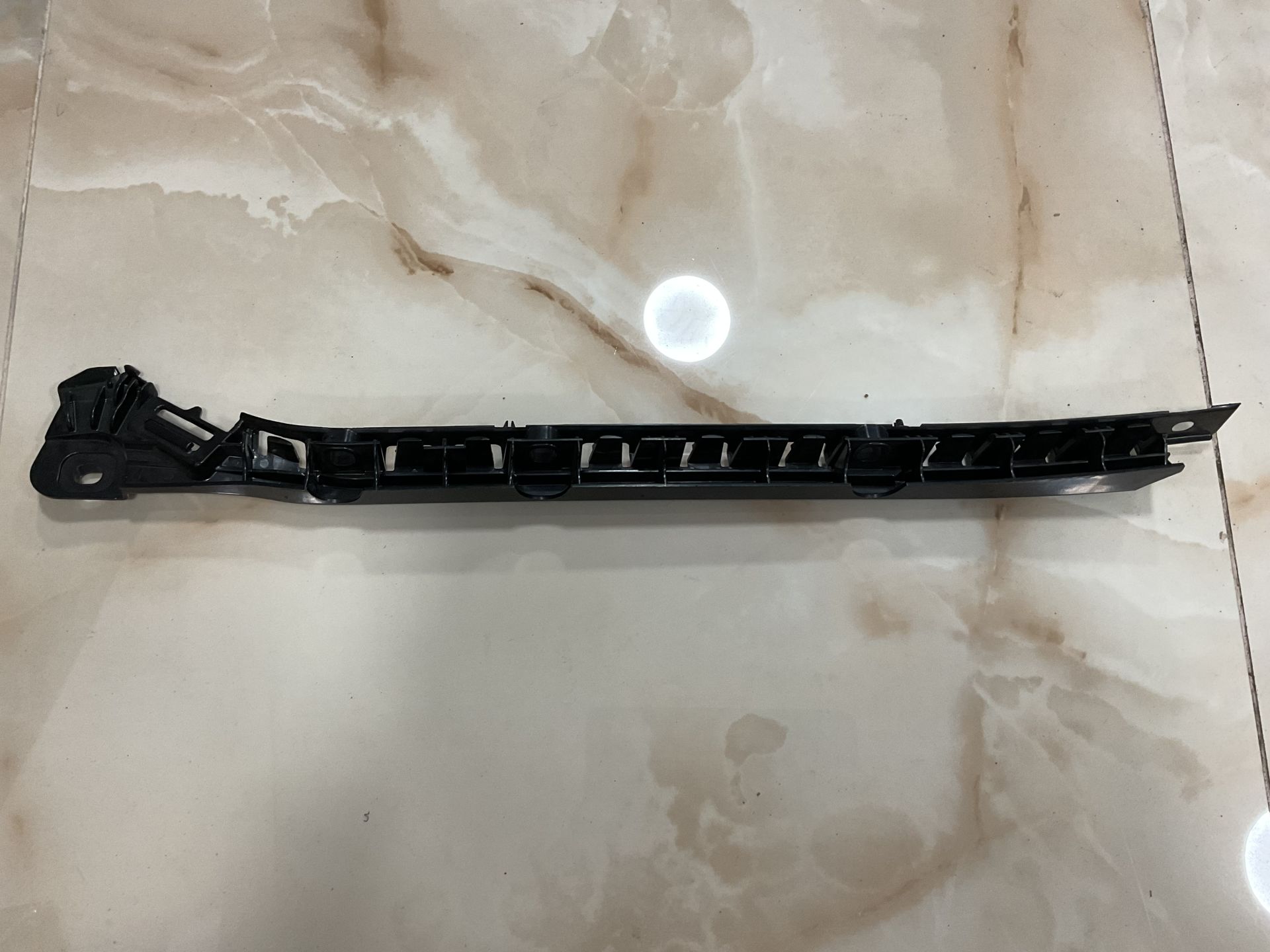 A2128801430 MERCEDES W212 E200 SAĞ ARKA TAMPON AYAĞI SIFIR ORJİNAL