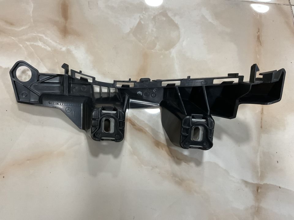 A2058850365 MERCEDES W205 205 C180 SOL ARKA TAMPON BRAKETİ SIFIR ORJİNAL