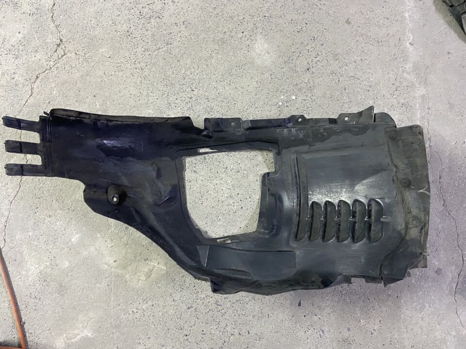 A2056903201 MERCEDES W205 C180 C200 SAĞ ÖNÜN ÖNÜ DAVLUMBAZ ÇIKMA ORJİNAL