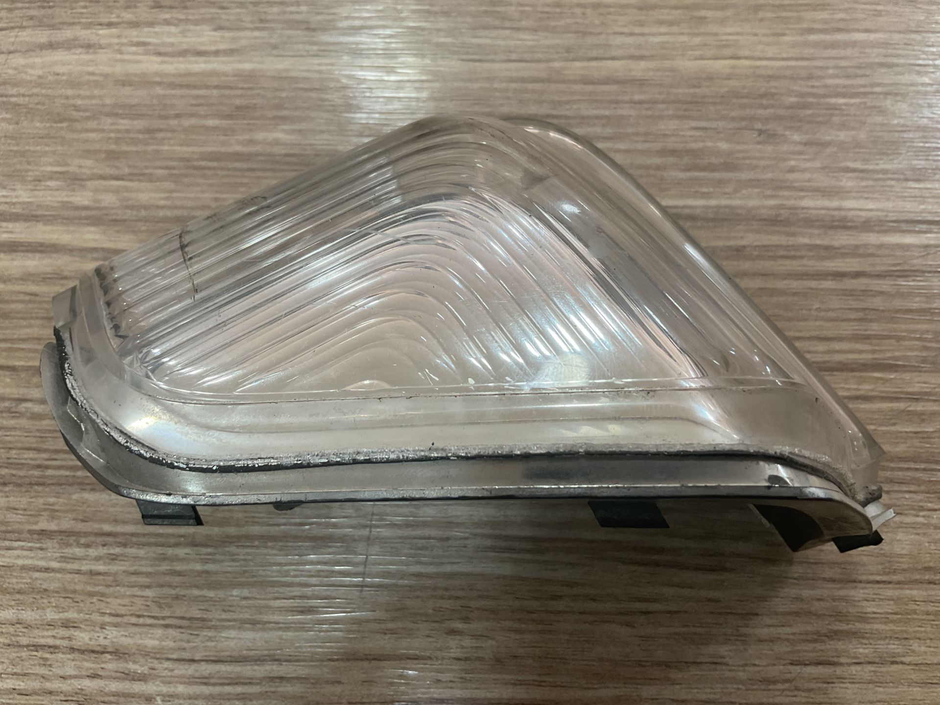 A0018229120 MERCEDES W906 SPRİNTER SOL SİNYAL ÇIKMA ORJİNAL