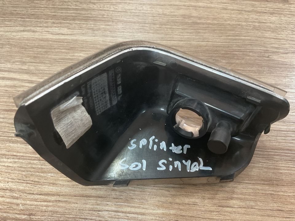 A0018229120 MERCEDES W906 SPRİNTER SOL SİNYAL ÇIKMA ORJİNAL
