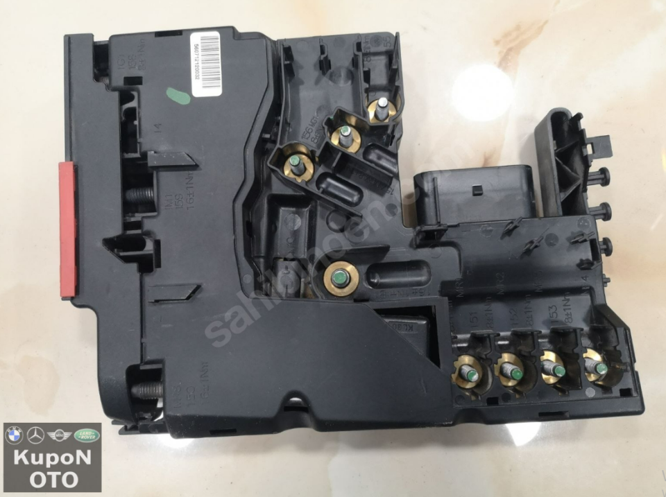 A2075402750 MERCEDES W207 ÖN EMNİYET SİGORTA KUTUSU ÇIKMA ORJİNAL