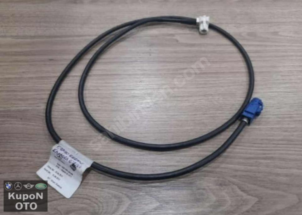 A1768200417 MERCEDES W117 W166 W172 W204 W207 W212 W218 W231 W242 SERİSİ RADYO EKRAN KAMERA GİRİŞ KABLOSU ÇIKMA ORJİNAL