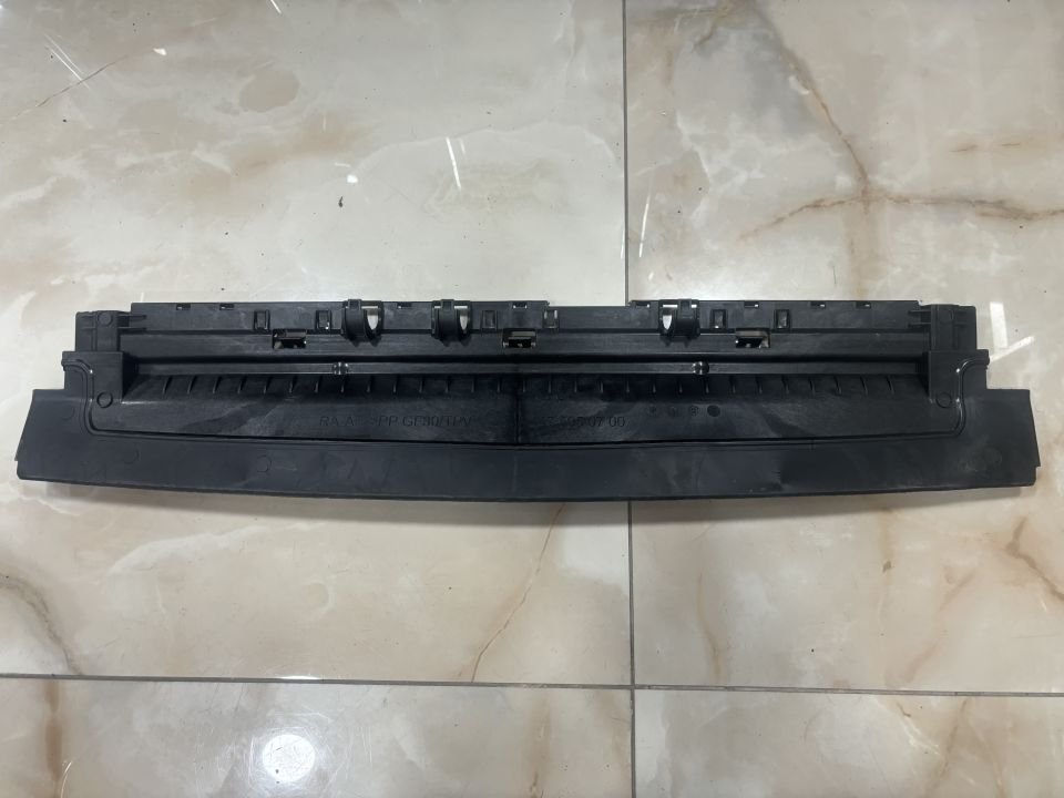 A4475050700 MERCEDES VİTO W447 447 RADYATÖR ALT BAKALİTİ SIFIR ORJİNAL