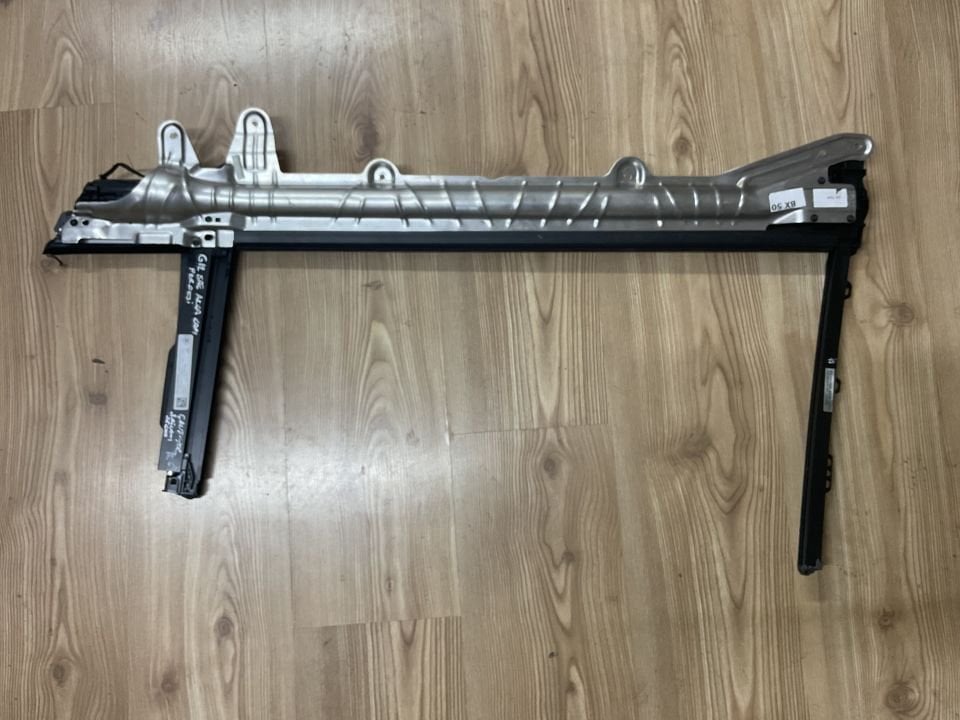 7338012 BMW G12 ARKA SAĞ KAPI GÜNEŞLİĞİ SIFIR ORJİNAL