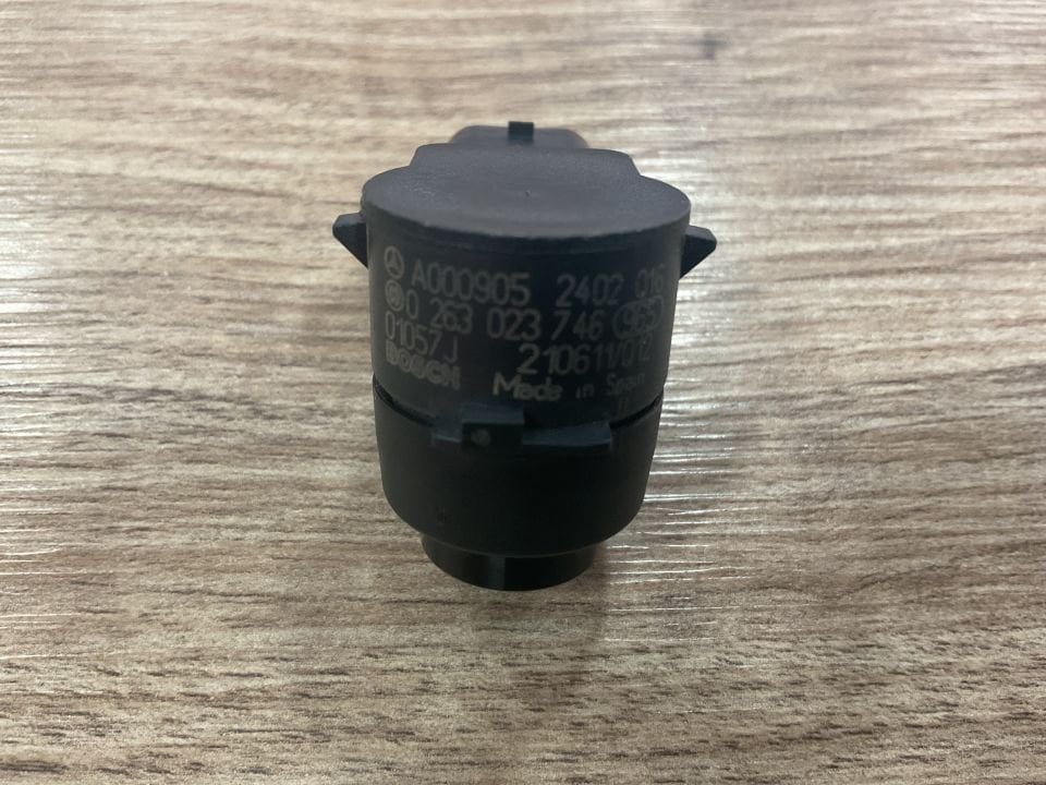 A0009052402 MERCEDES W204 W251 PARK SENSÖRÜ ÇIKMA ORJİNAL