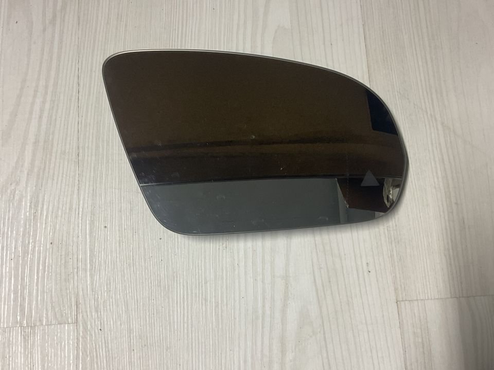 A0998102800 MERCEDES W243 ÖN SAĞ AYNA CAMI ÇIKMA ORJİNAL