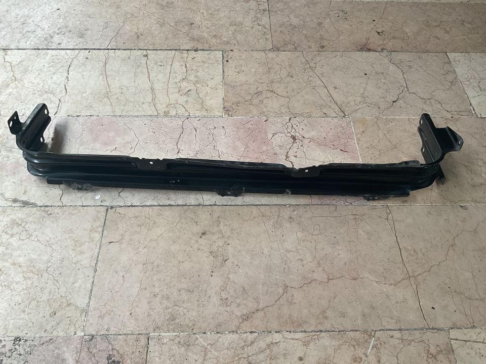 A4478800403 MERCEDES VITO W447 ALT RADYATÖR TRAVERS ÇIKMA ORJİNAL