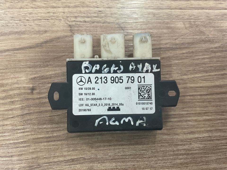 A2139057901 MERCEDES W213 OTOMATİK AYAKLA BAGAJ AÇMA ÇIKMA ORJ