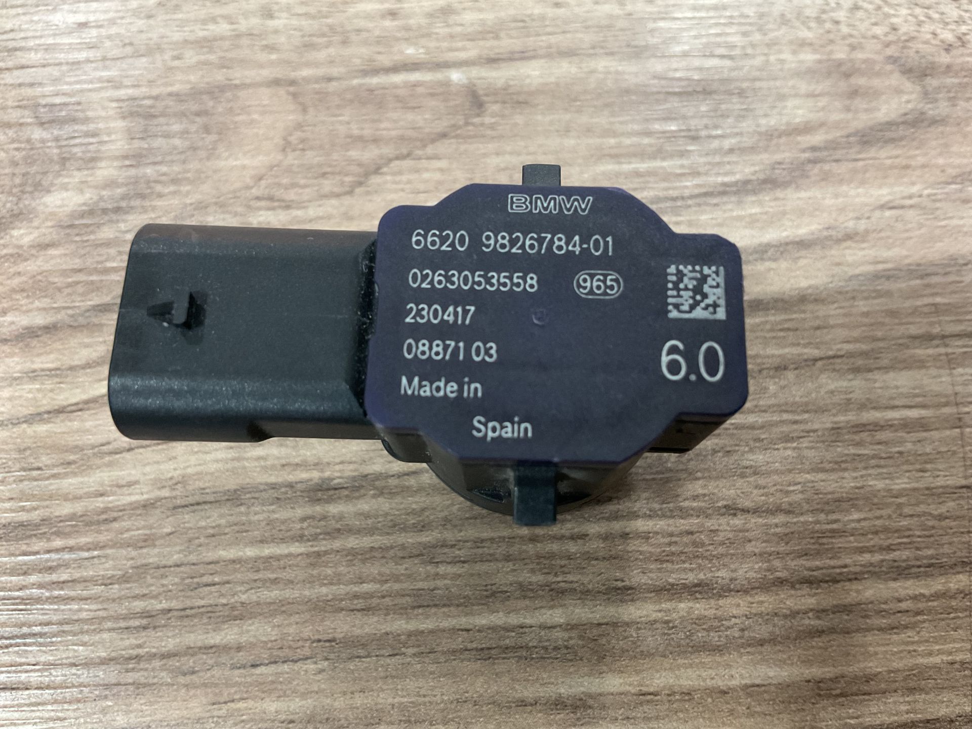 66209826784 9826784 BMW G30 LCİ G32 LCİ G11 G12 LCİ PARK SENSÖRÜ ÇIKMA ORJİNAL