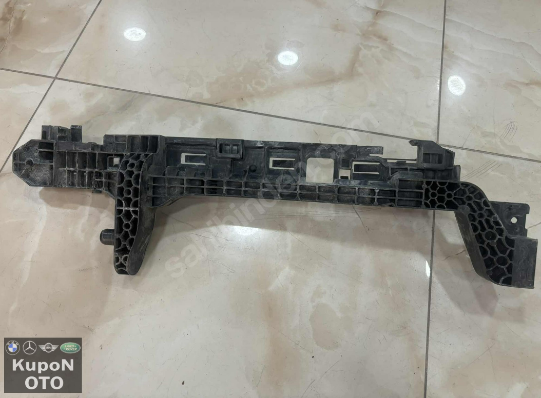 A4475040400 MERCEDES VİTO W447 447 RADYATÖR SOL YAN AYAK ÇIKMA ORJİNAL