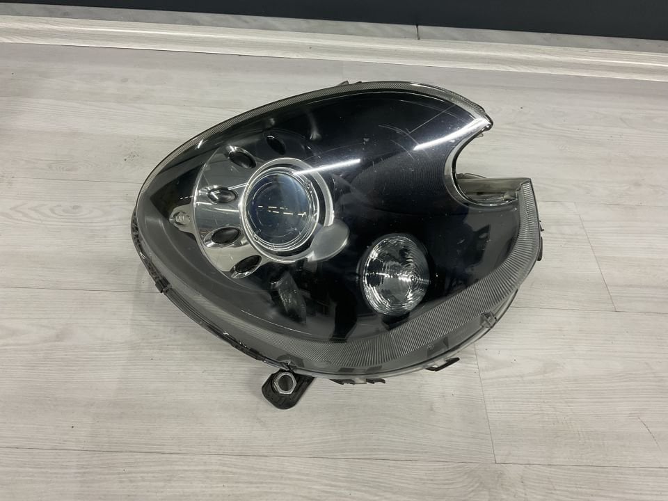 63127270024 7270024  MİNİ COOPER R55 R56 R57 XENON SAĞ ÖN FAR ÇIKMA ORJİNAL (AYAK TAMİRLİ)
