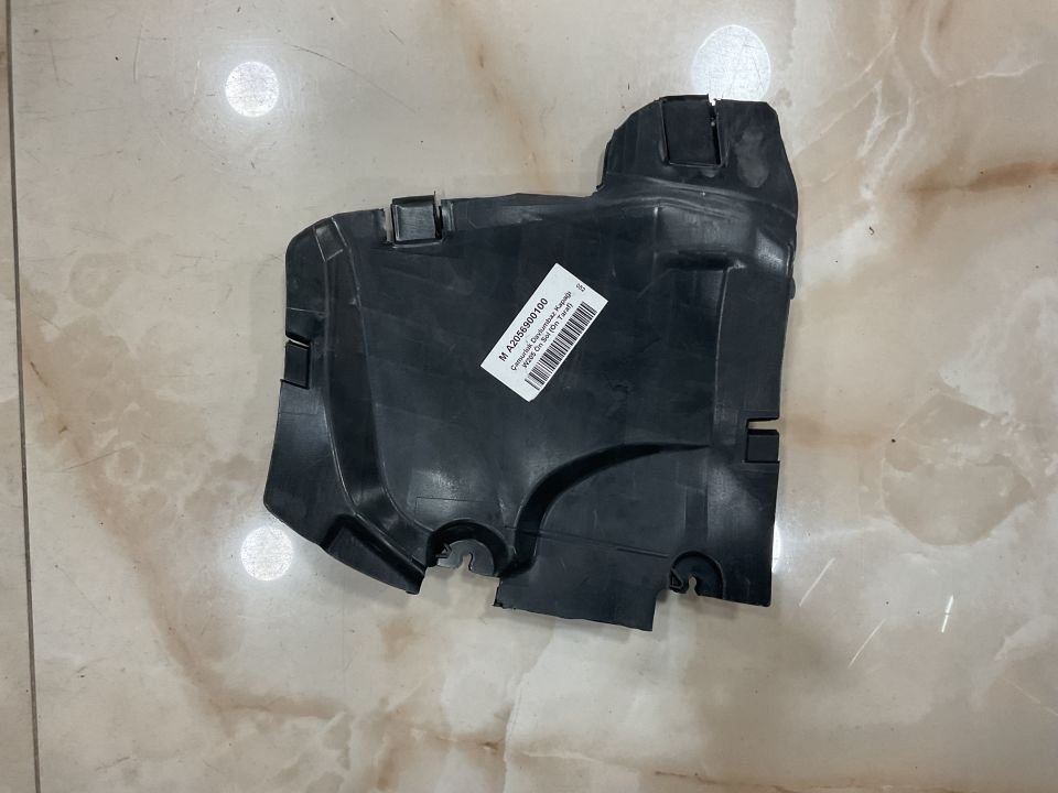 A2056900100 MERCEDES W205 SAĞ ÖN ÇAMURLUK DAVLUMBAZ KAPAĞI SIFIR Y.S