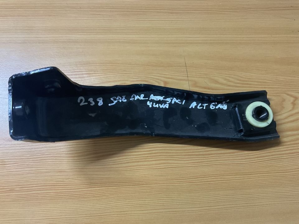 A2386203000 MERCEDES W238 ARKA SAĞ TAMPON BRAKETİ ÇIKMA ORJİNAL