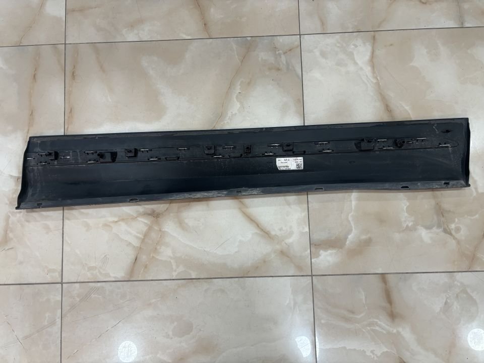 A2477207900 MERCEDES X247 GLB SOL ÖN KAPI BANDI ÇIKMA ORJİNAL