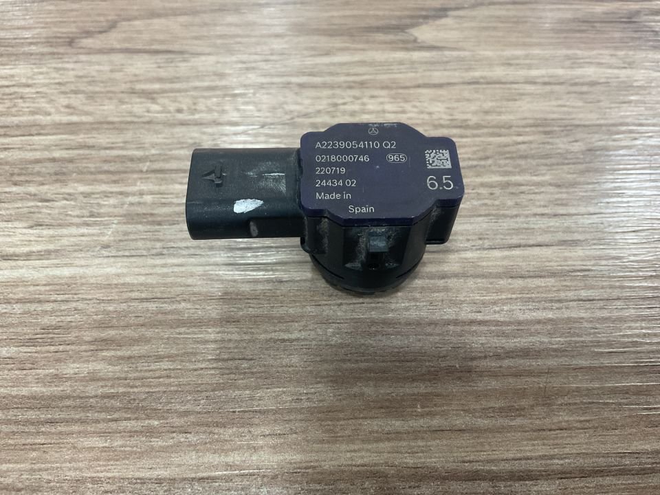 A2239054110 MERCEDES W213 W447 PARK SENSÖRÜ ÇIKMA ORJİNAL