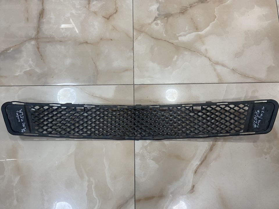 A2048852123 MERCEDEA W204 ÖN TAMPON ORTA PANJUR ÇIKMA ORJİNAL