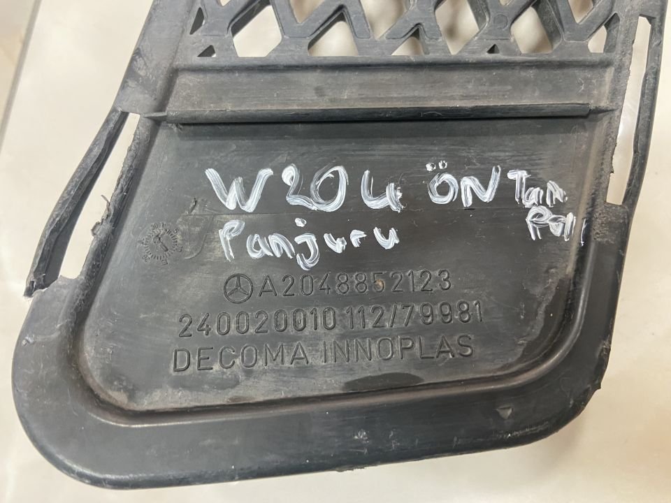 A2048852123 MERCEDEA W204 ÖN TAMPON ORTA PANJUR ÇIKMA ORJİNAL