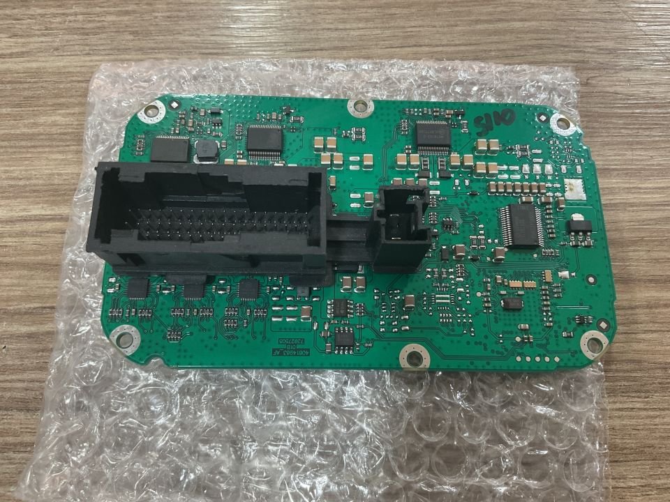 A2059005110 MERCEDES W205 SOL FAR BEYNİ SIFIR Y.S OEM KALİTE