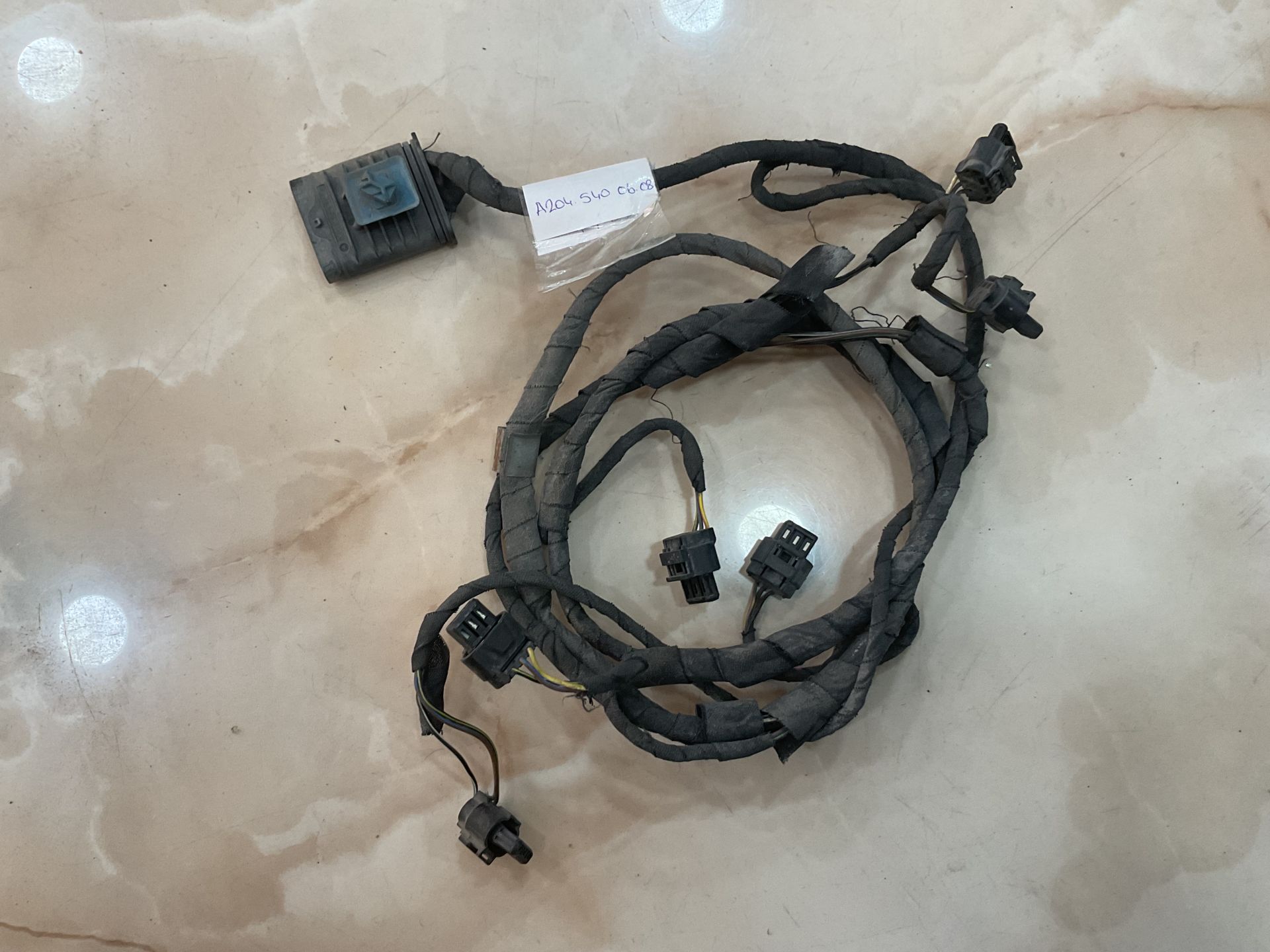 A2045400608 MERCEDES W204 C180 C200 C220 ÖN PARK SENSÖRÜ ÇIKMA ORJİNAL
