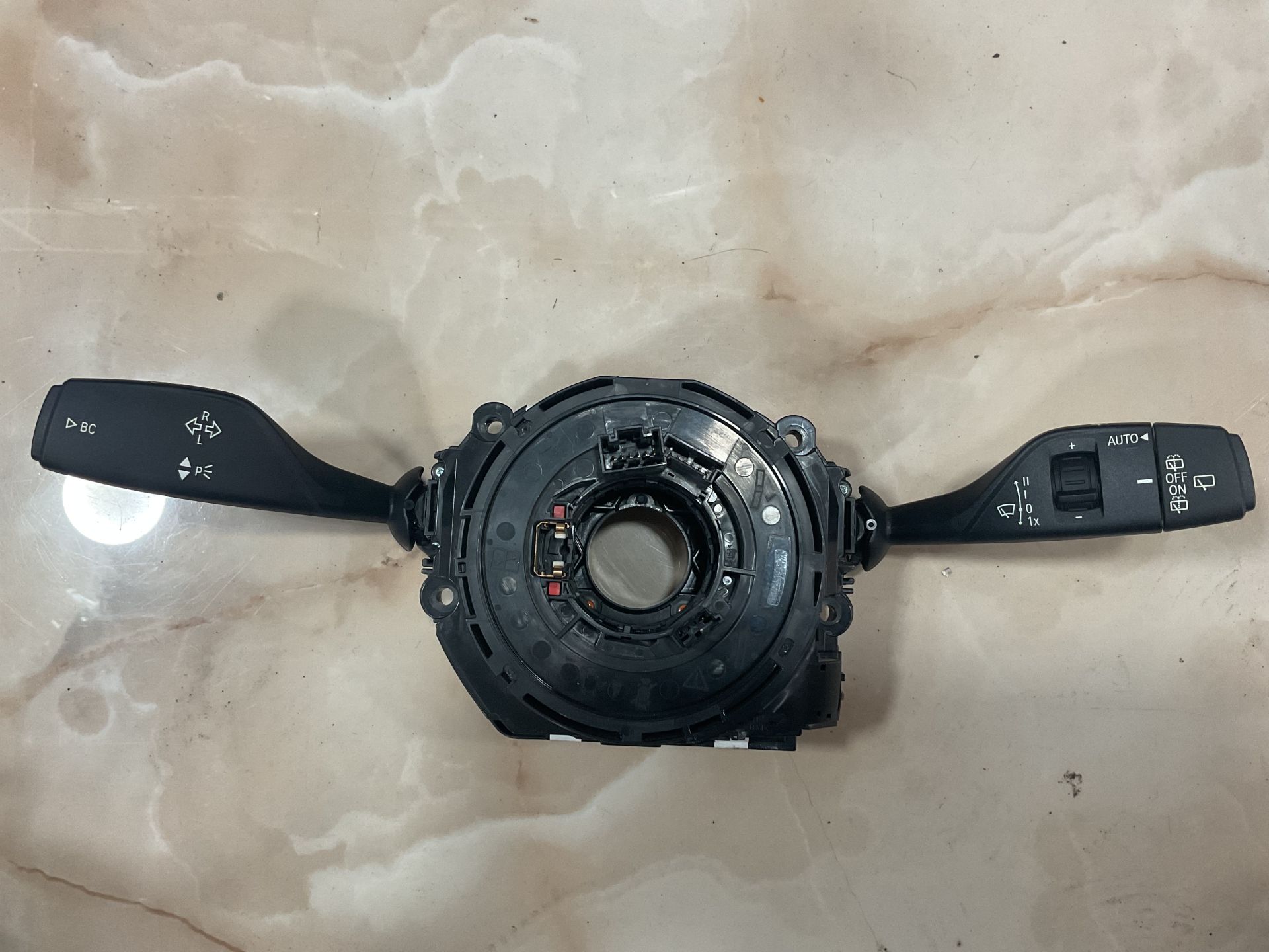 61319368599 9368599 BMW F48 DİREKSİYON AÇI SENSÖRÜ ÇIKMA ORJİNAL