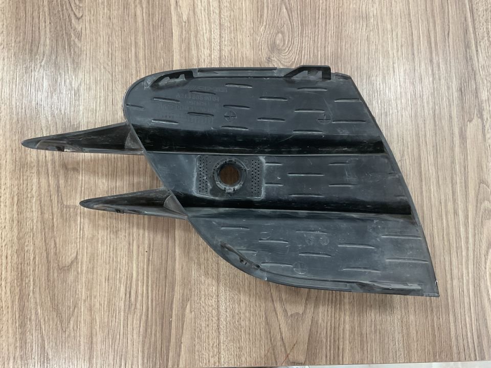 A2138859004 MERCEDES W213 ÖN TAMPON SAĞ SİS KAPAĞI ÇIKMA ORJİNAL