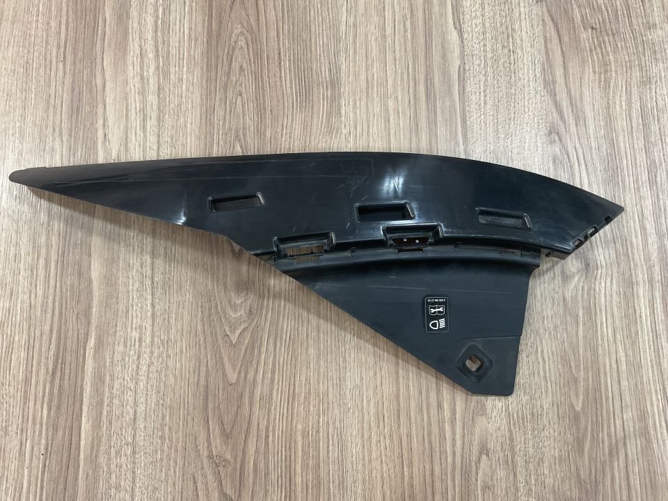 A1188855000 MERCEDES W118 SAĞ ÜST TAMPON BAĞLANTI AYAĞI ÇIKMA ORJİNAL