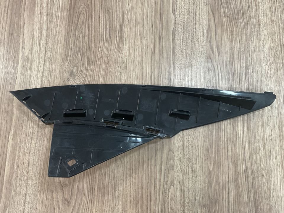 A1188855000 MERCEDES W118 SAĞ ÜST TAMPON BAĞLANTI AYAĞI ÇIKMA ORJİNAL