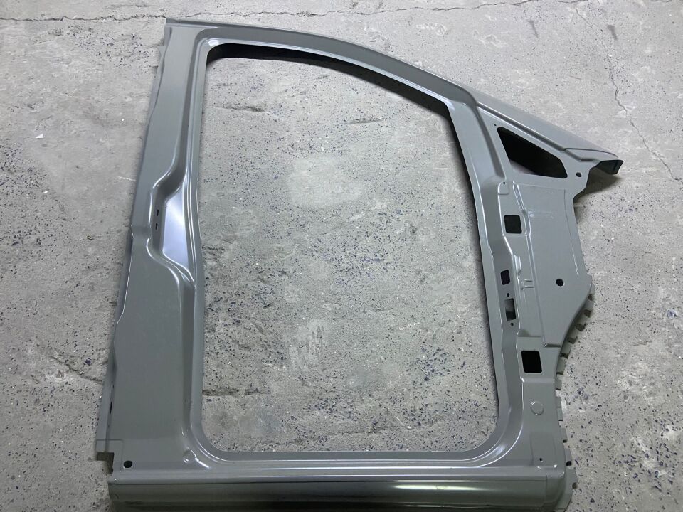 A4476373000 MERCEDES W447 VİTO SAĞ ÖN KAPI DİREK SIFIR ORJİNAL