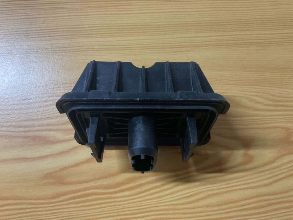 51717123311 7123311 BMW F10 E90 KRİKO TAKOZU SIFIR ORJİNAL