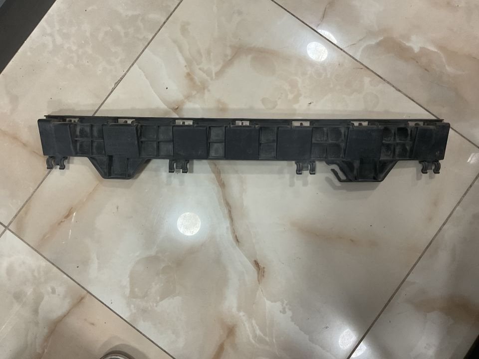 A2048850565 MERCEDES W204 ARKA TAMPON ORTA BRAKET ÇIKMA ORJİNAL
