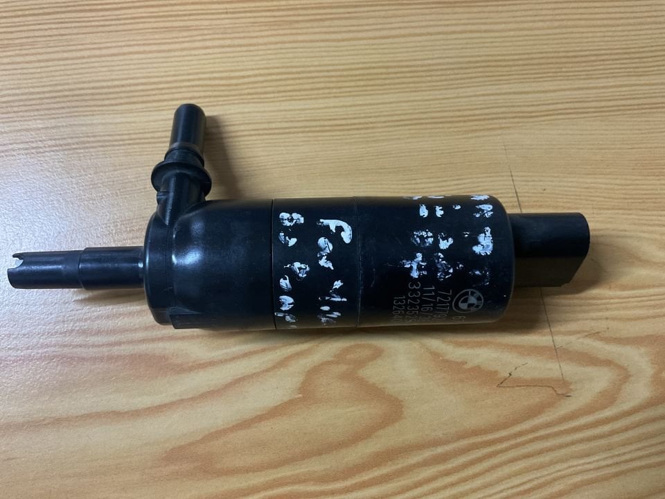 67637217792 7217792 BMW F20 ÖN FAR FISKİYE ROBOTU ÇIKMA ORJİNAL